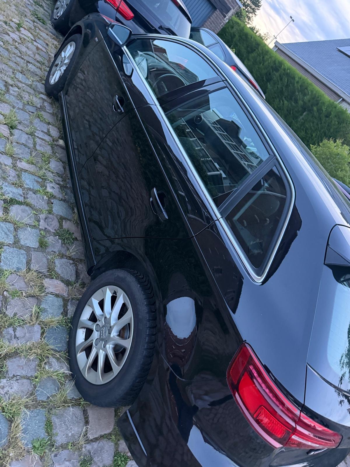Audi A3 S-Line 2017 - Vue côté
