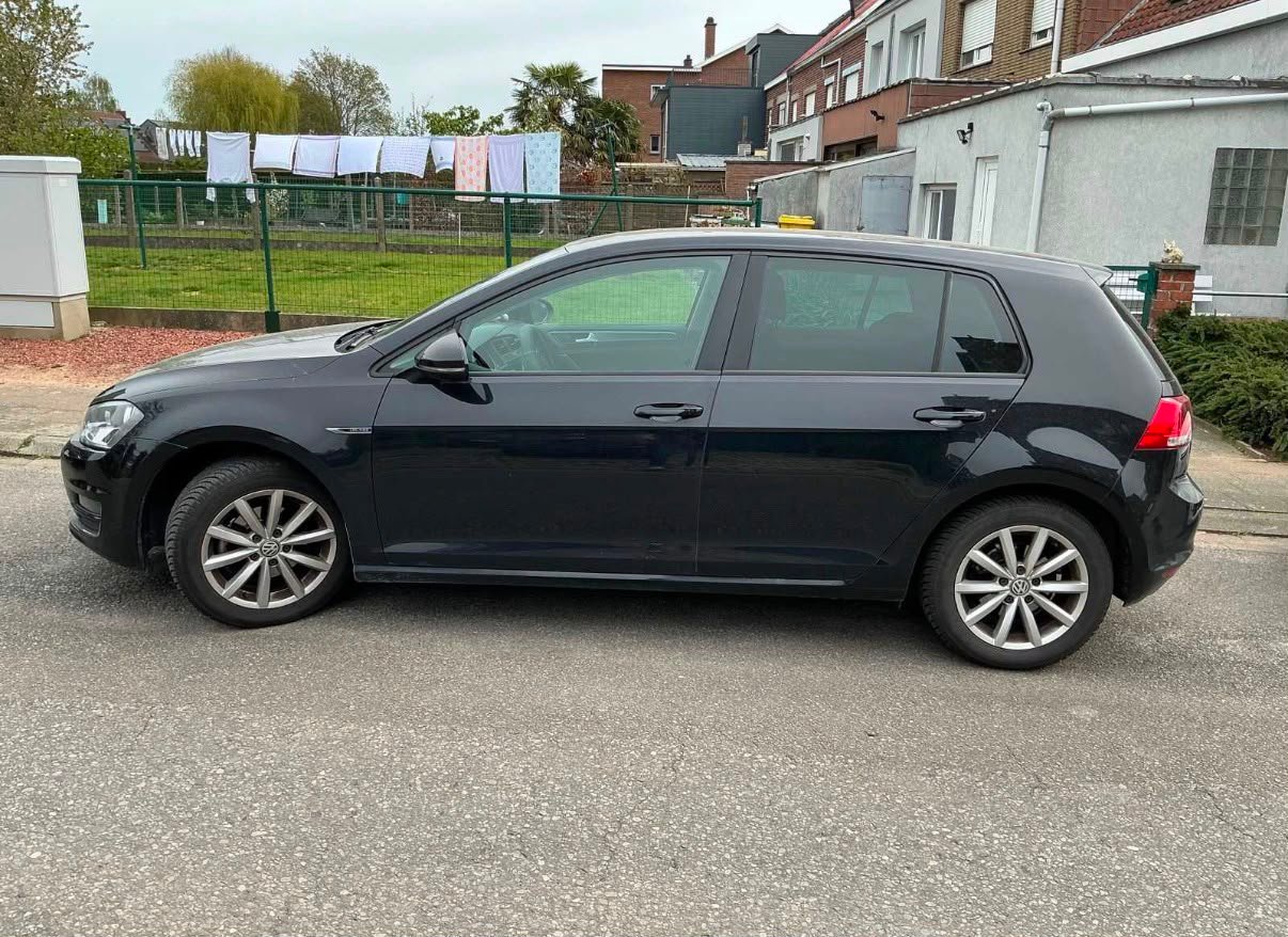 VW Golf 1.2 TSI - Côté