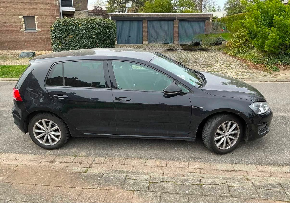 VW Golf 1.2 TSI - Côté 3